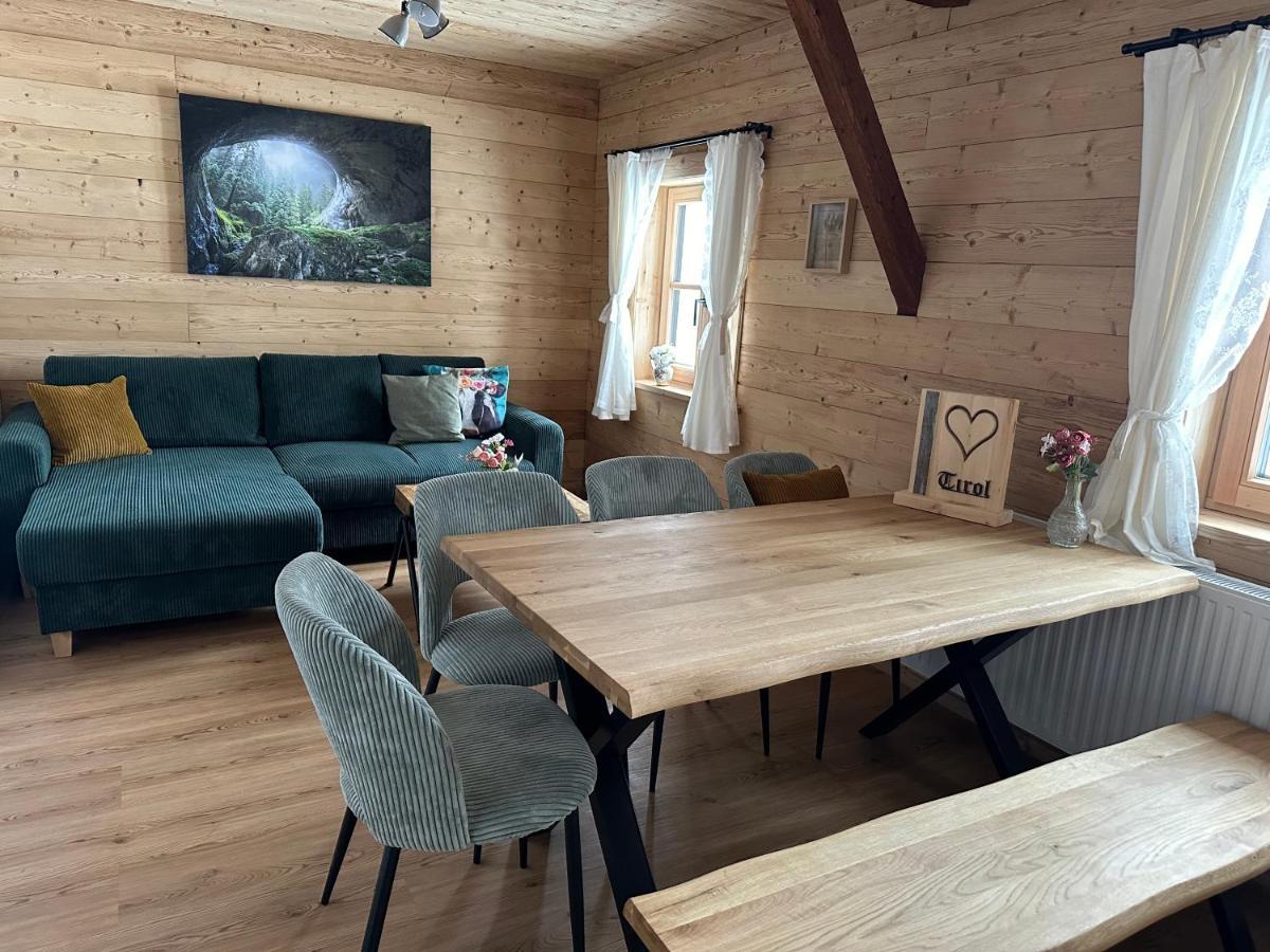 Peer Alm Hotel Navis Bagian luar foto